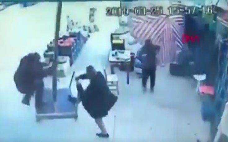 Ιπτάμενος&#8230; Τούρκος παρασύρεται από ισχυρούς ανέμους