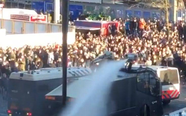 Χαμός στο Άμστερνταμ πριν το Άγιαξ-Γιουβέντους με περισσότερες από 140 συλλήψεις οπαδών