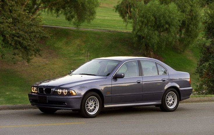 Ανακαλούνται αυτοκίνητα BMW σειράς 5 και X5
