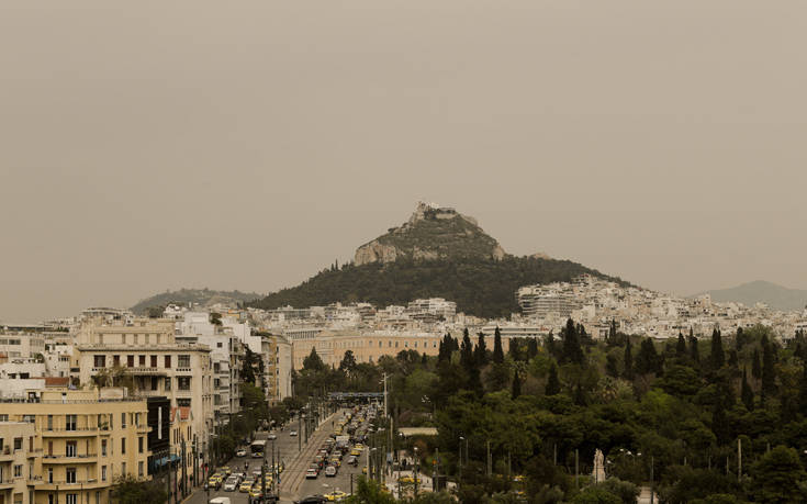 Καιρός: Καταιγίδες και αφρικανική σκόνη σήμερα, πού θα είναι πιο έντονα τα φαινόμενα