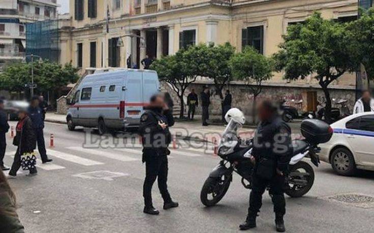 Φάρσα το τηλεφώνημα για βόμβα σε Εφετείο και παλαιό κτίριο των Δικαστηρίων στη Λαμία