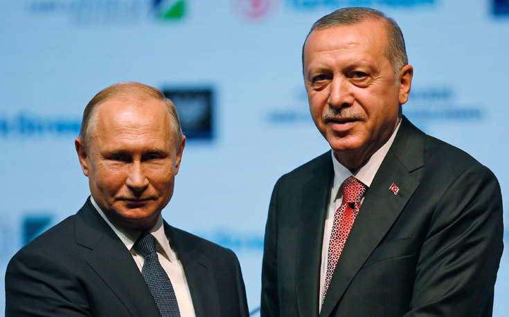 Ο Πούτιν καταργεί τις βίζες για Τούρκους με υπηρεσιακά διαβατήρια