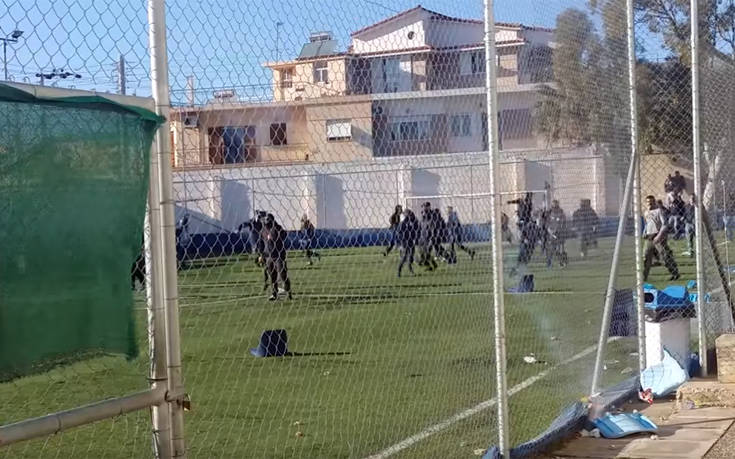 Βίντεο από τα σοβαρά επεισόδια στο ματς Ασπρόπυργος – Καλαμάτα