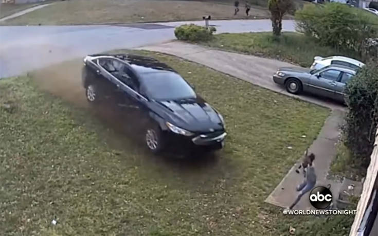 Σοκαριστικό βίντεο με αυτοκίνητο να χτυπάει 9χρονη στις ΗΠΑ