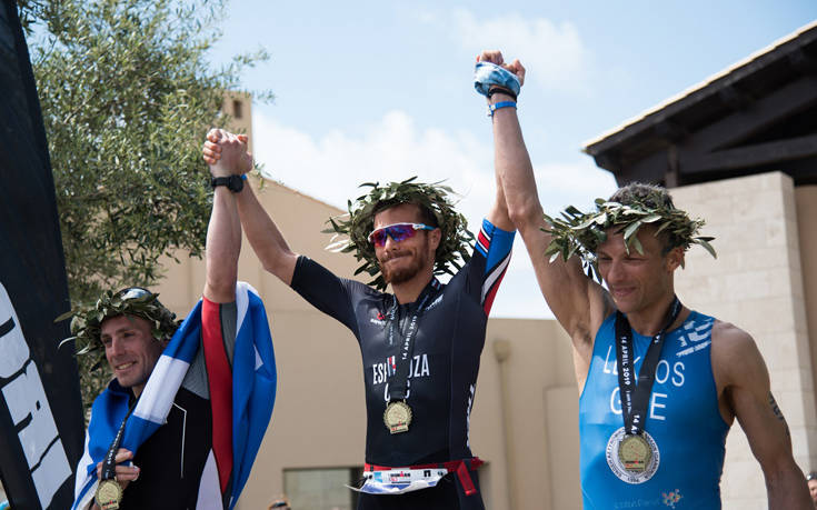 Στο βάθρο των νικητών του Ironman 70.3 Greece, Costa Navarino o OΠΑΠ Champion Γρηγόρης Σουβατζόγλου
