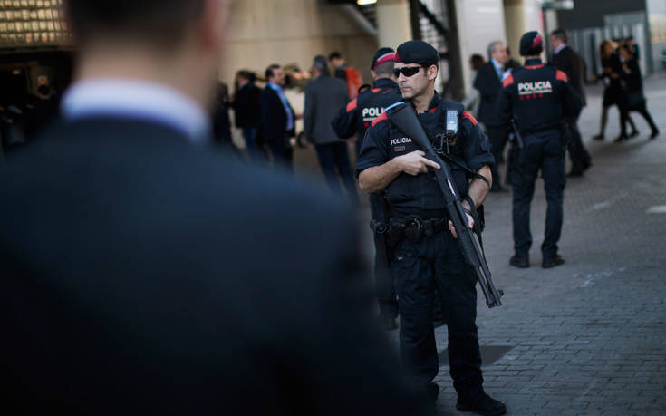 Ισπανία: Σύλληψη Σύρου για χρηματοδότηση Ευρωπαίων τζιχαντιστών
