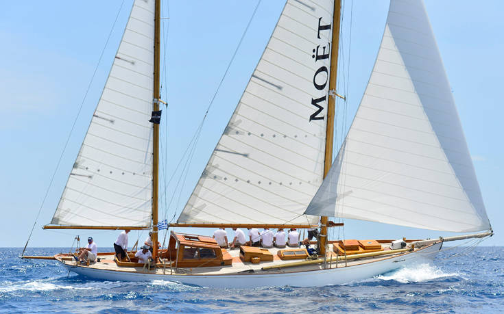 Μοναδικές εμπειρίες για 9η χρονιά στο Spetses Classic Yacht Regatta