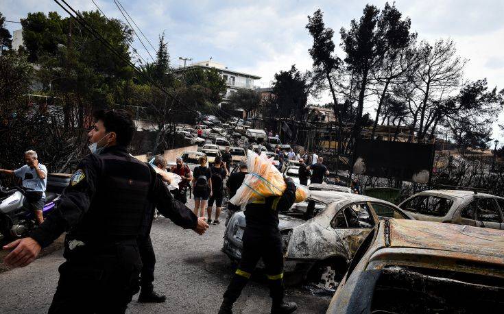 Συγκλονιστικές μαρτυρίες από τη φωτιά στο Μάτι &#8211; «Είδα απανθρακωμένο τον μπαμπά μου μέσα στο λιωμένο αμάξι»
