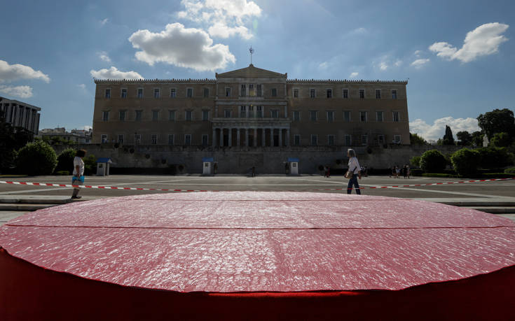 Εκλογές 2019: Προετοιμασίες στο Σύνταγμα για την προεκλογική συγκέντρωση του ΣΥΡΙΖΑ