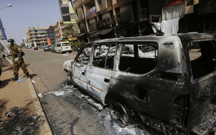 «Κόλαση» με νεκρούς, καταστροφές και φωτιές στη Μπουρκίνα Φάσο