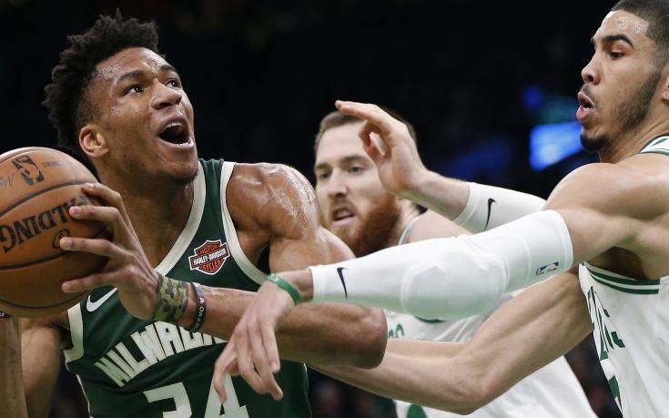 Ο «Greek Freak» τελείωσε το παιχνίδι με 32 πόντους