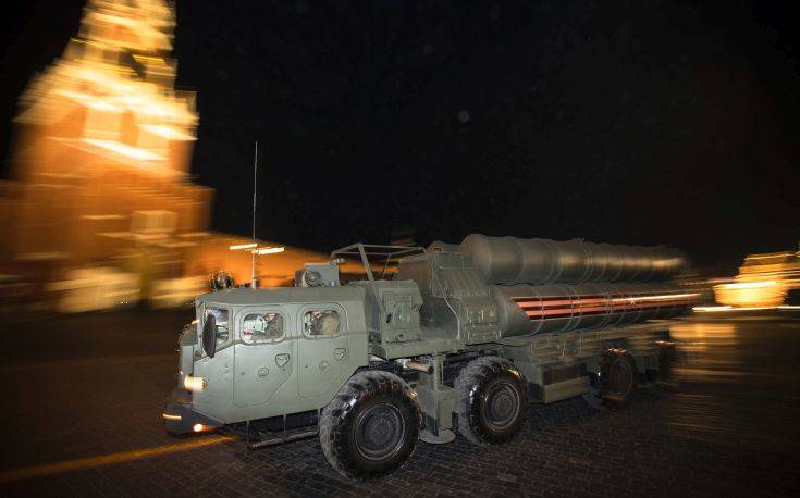 S-400: Τούρκοι στρατιωτικοί έφτασαν στη Ρωσία για να εκπαιδευτούν