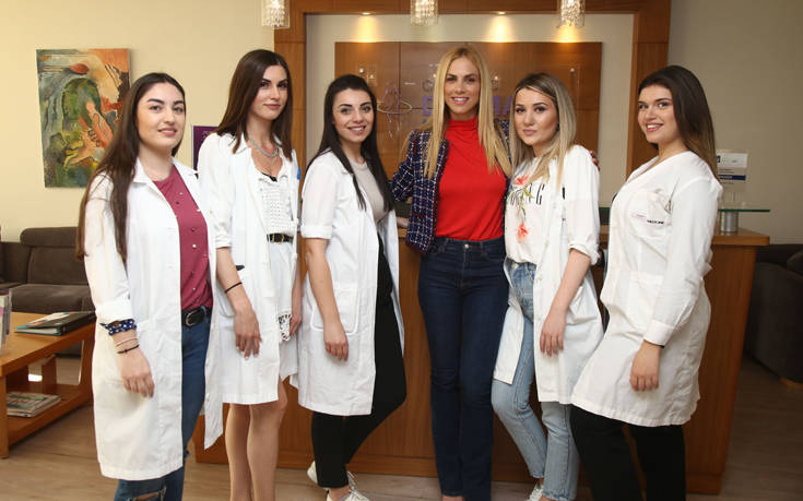 Η Ντορέττα Παπαδημητρίου, η νέα Beauty Ambassador της Cosmetic Derma Medicine – Newsbeast