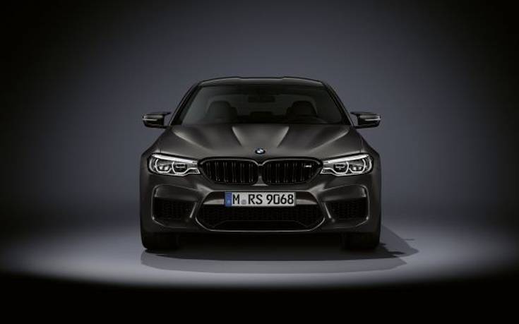Η BMW γιορτάζει τα 35 χρόνια της Μ5 με μία ειδική έκδοση