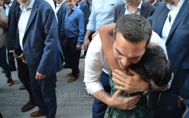 Φωτογραφίες από την υποδοχή του Αλέξη Τσίπρα στη Λαμία