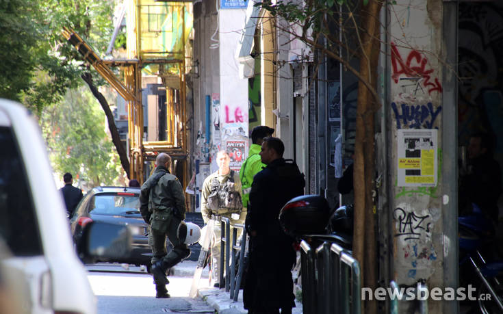 Τρεις προσαγωγές από την αστυνομική επιχείρηση στα Εξάρχεια