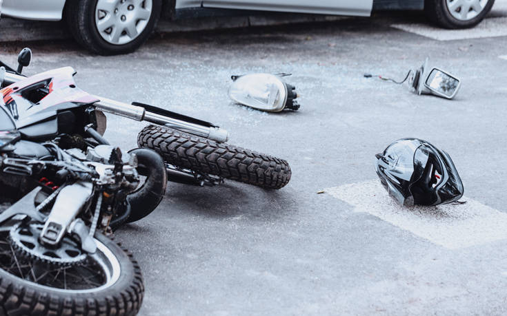 Η Αστυνομία αναζητά πληροφορίες για τροχαίο με νεκρό μοτοσικλετιστή στον Κηφισό