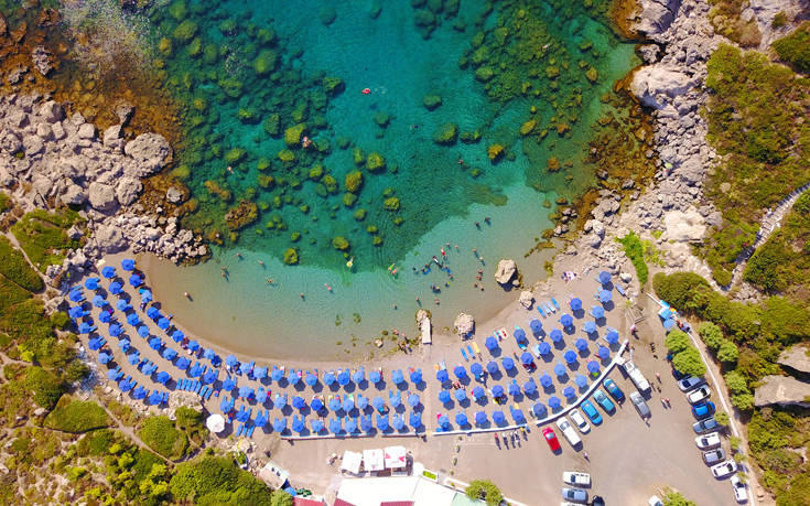 Ελληνικό νησί στους κορυφαίους προορισμούς για διακοπές τον Σεπτέμβριο