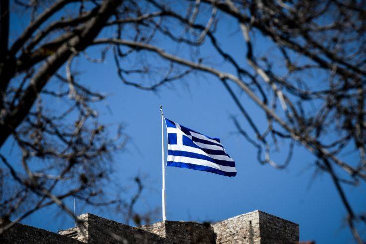 Αργότερα από το κανονικό αύριο η έπαρση της σημαίας στην Ακρόπολη