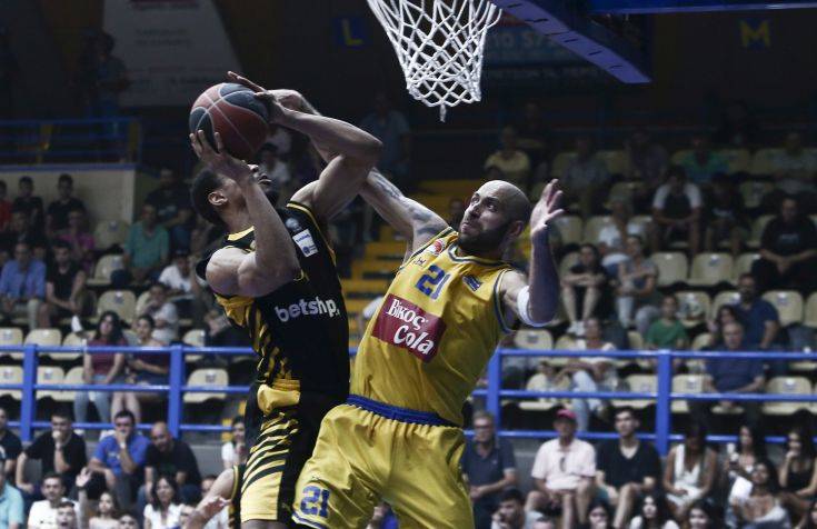 Ματς για γερά νεύρα στο Περιστέρι, με 82-83 επικράτησε η ΑΕΚ