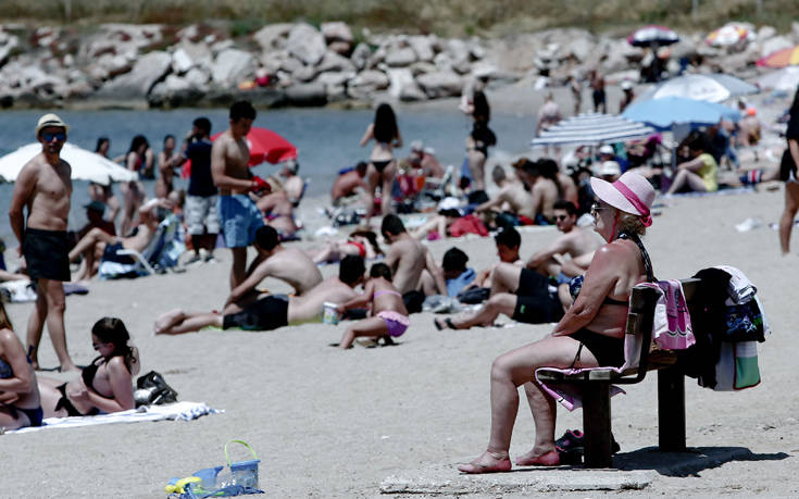 Εκλογές 2019: Οι Έλληνες ψηφίζουν… παραλία