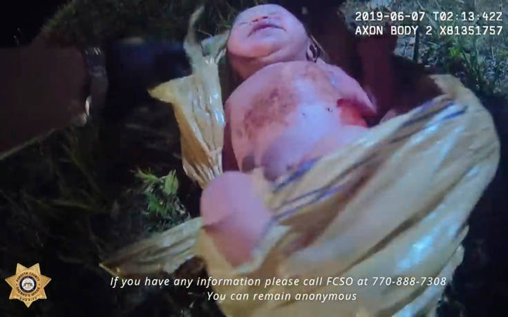 Αντιδράσεις για το βίντεο με το νεογέννητο μωρό μέσα σε κλειστή σακούλα