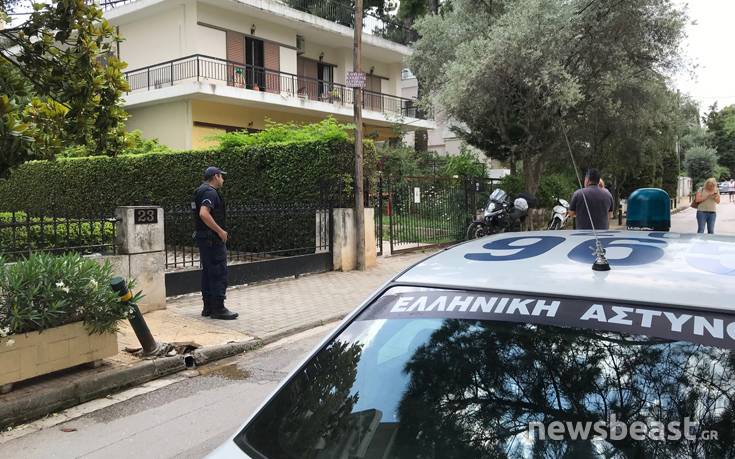 Οικογενειακό δράμα στην Αγία Παρασκευή: Μαχαίρωσε τον πατέρα της σε θώρακα και λαιμό