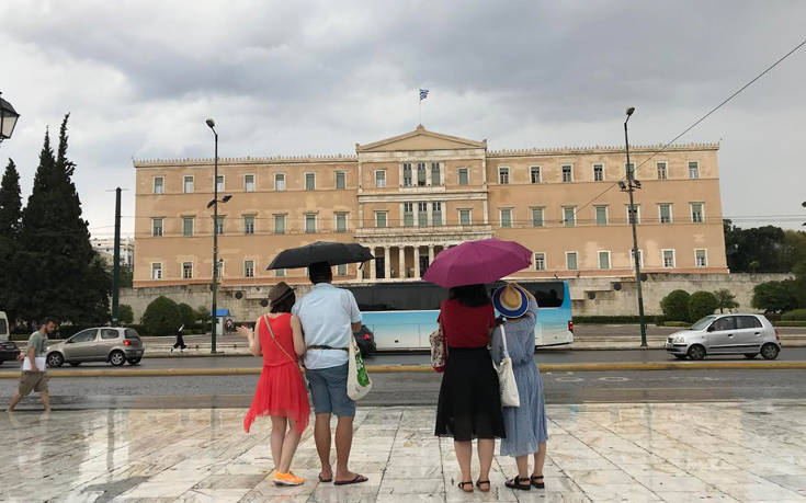 Τάσος Αρνιακός: Τέλος το καλοκαίρι, χαλάει ο καιρός