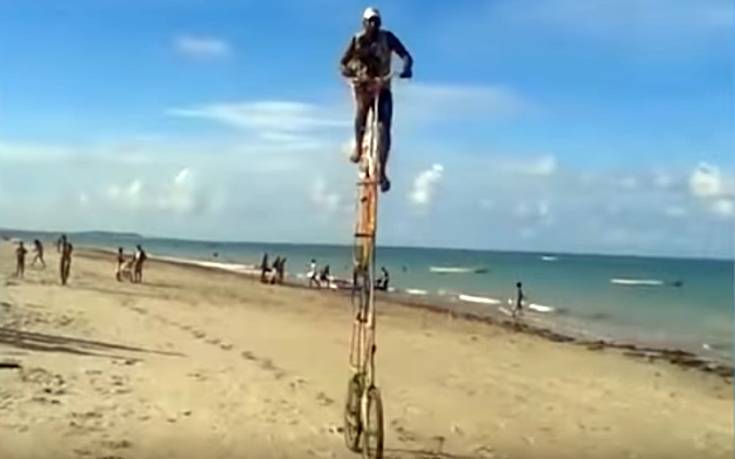 Τύποι που σε κάνουν και χαζεύεις