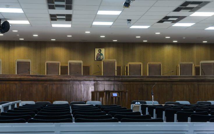 Πώς ο νέος Ποινικός Κώδικας επηρεάζει της εξελίξεις στην πολύκροτη δίκη της Χρυσής Αυγής