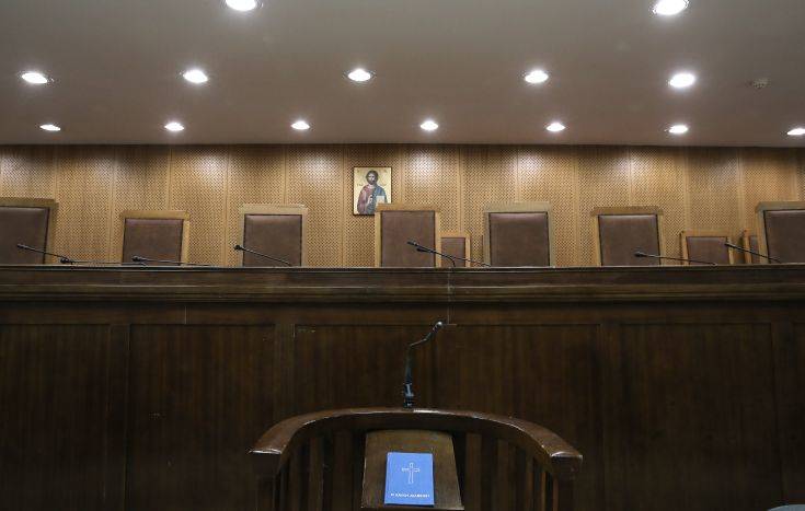 Ο νέος Ποινικός Κώδικας απαλλάσσει, δεν αθωώνει κάποιους κατηγορούμενους