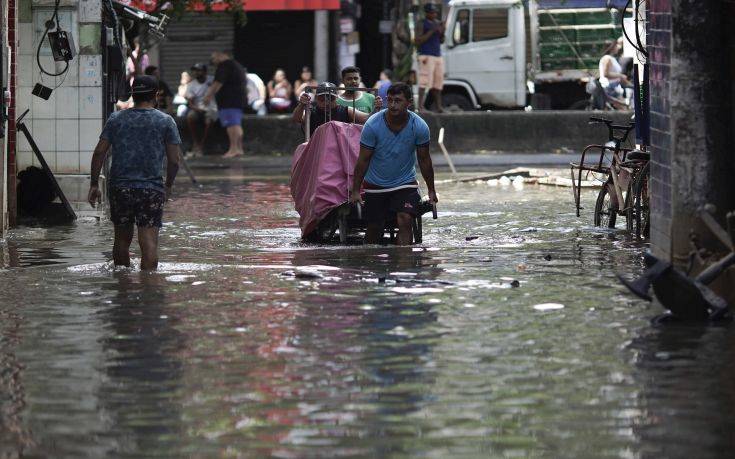 Τουλάχιστον 8 νεκροί από κατακλυσμιαίες βροχές στη Βραζιλία