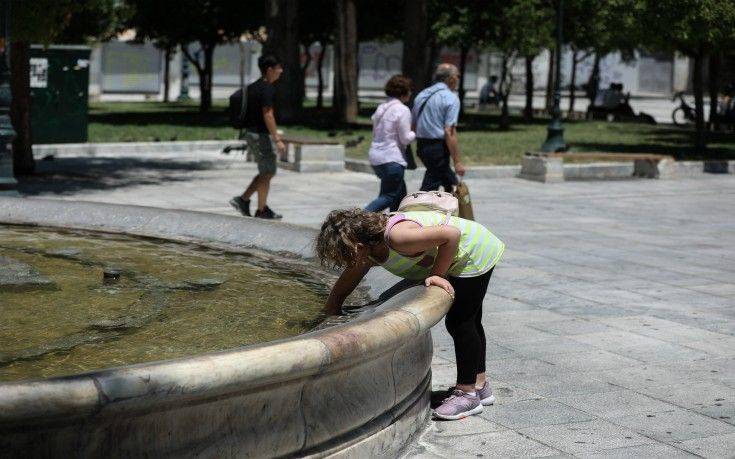 Καιρός: Ξεκίνησε ο καύσωνας, πού θα χτυπήσει 40αρια