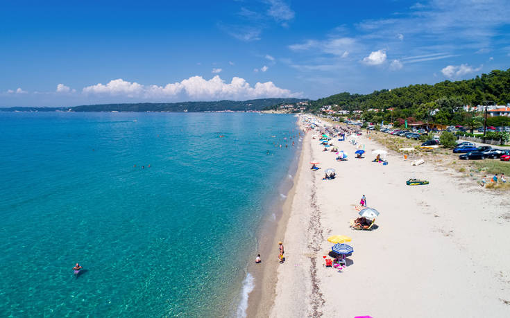 Η ιδιαίτερη και μαγευτική παραλία της Χαλκιδικής – Newsbeast