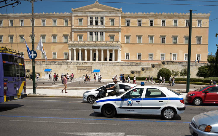 Επικράτησε πανικός στον παιδικό σταθμό που στεγάζεται στη Βουλή