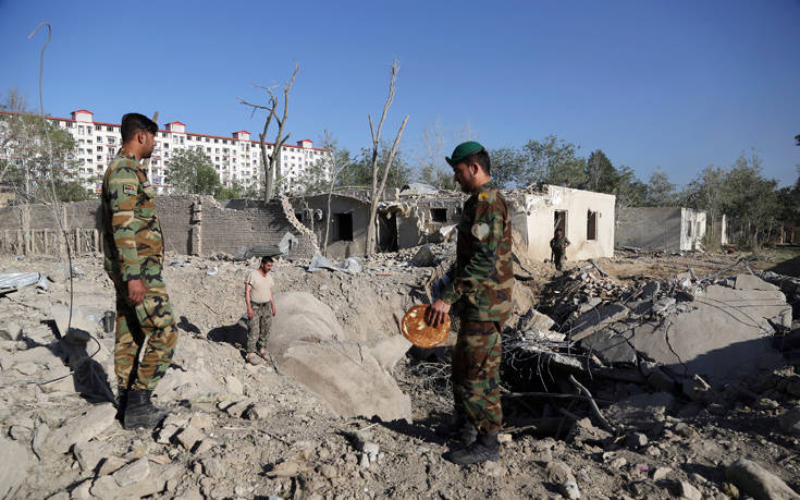 Έκρηξη αυτοκινήτου στο Αφγανιστάν με θύματα 8 μέλη των δυνάμεων ασφαλείας