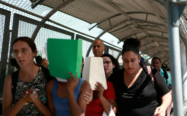 ΗΠΑ: Επιπλέον 1.000 στρατιώτες στα σύνορα με το Μεξικό για την μεταναστευτική κρίση