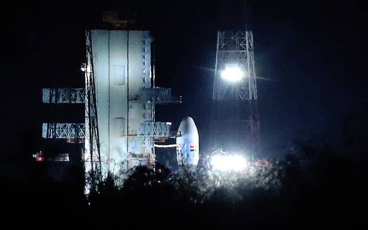 Η Ινδία ματαίωσε αποστολή προς τη Σελήνη 56 λεπτά πριν την εκτόξευση