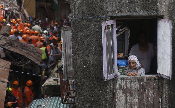 Κατάρρευση κτιρίου στην Ινδία: Τέσσερις νεκροί, επτά τραυματίες, πάνω από 40 αγνοούμενοι