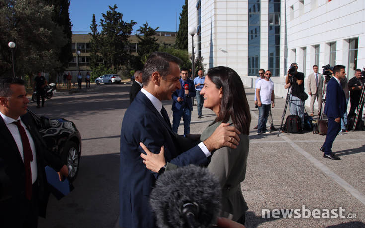 Στο υπουργείο Παιδείας ο Κυριάκος Μητσοτάκης