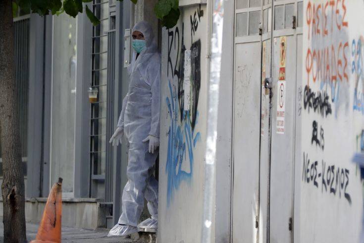 Η Κομισιόν καλεί την Ελλάδα να εφαρμόσει τους κανόνες για την τρομοκρατία