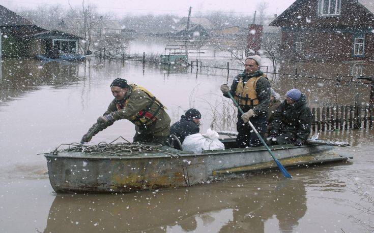Ρωσία: Έφτασαν τους 18 οι νεκροί από τις πλημμύρες στη Σιβηρία