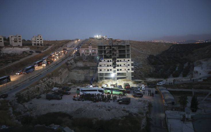 Το Ισραήλ κατεδαφίζει σπίτια Παλαιστίνιων μεταξύ Ανατολικής Ιερουσαλήμ και Δυτικής Όχθης