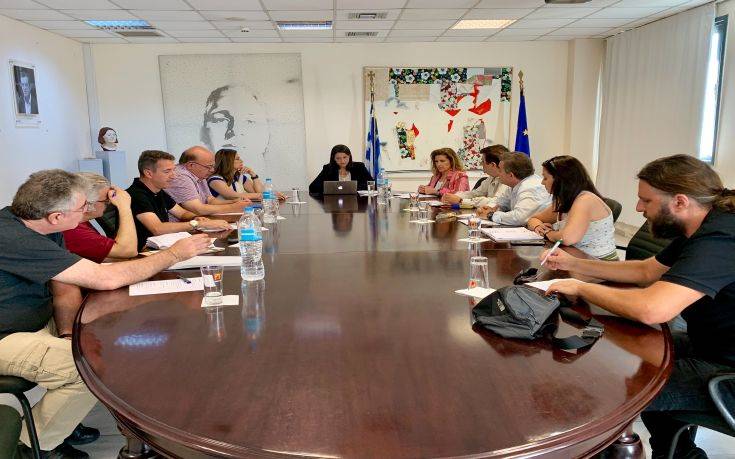 Συνάντηση Κεραμέως – Ζαχαράκη με την ΟΛΜΕ για το σύστημα εισαγωγής στα πανεπιστήμια