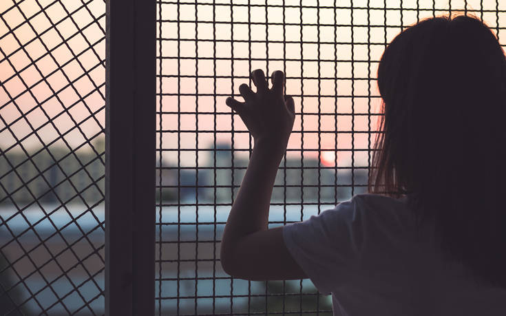 Το πρόβλημα της εμπορίας ανθρώπων παραμένει, με γυναίκες και ανήλικους συχνότερα θύματα