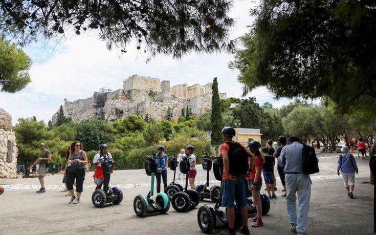 Υπουργείο Τουρισμού: Ψήφιση μέτρων ενίσχυσης και στήριξης του τουριστικού κλάδου