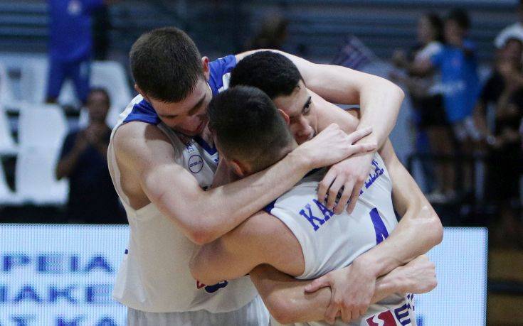 Οι μπασκετικοί sportscasters της ΕΡΤ έδωσαν ακόμη ένα ρεσιτάλ