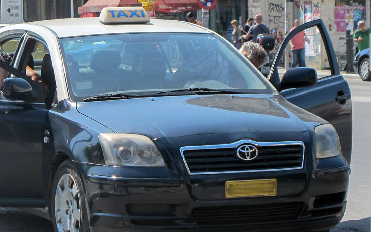Στο επόμενο έτος αναμένεται να κυκλοφορήσουν τα πρώτα ηλεκτρικά ταξί στη Θεσσαλονίκη