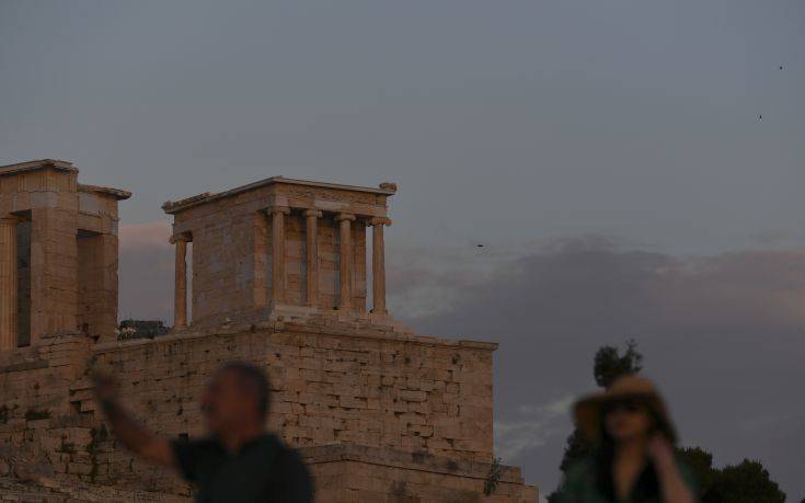 Το αναβατόριο στην Ακρόπολη δεν είχε συντηρηθεί την τελευταία 4ετία