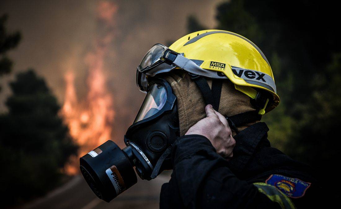 Μεγάλη φωτιά στη Μεγαλόπολη: Ενισχύονται οι δυνάμεις της Πυροσβεστικής
